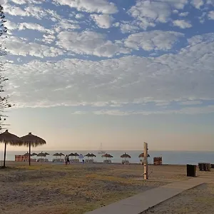 https://sol-y-mar-room.1costadelsol.com